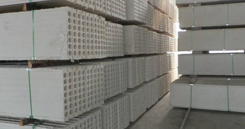 輕質耐火材料的生產過程和原材料配比